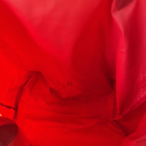 Red Handbag - Picture 8 of 14